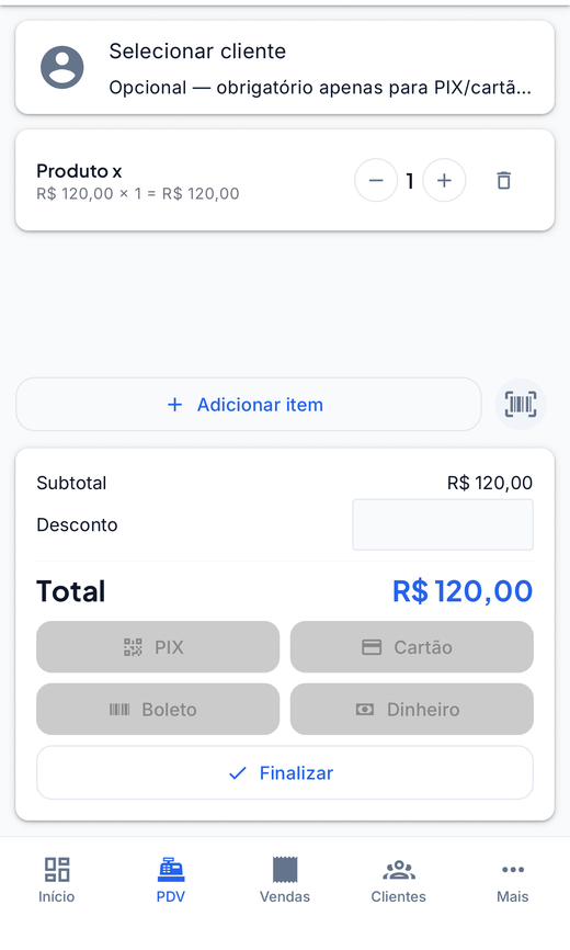 Tela de PDV do CashSpace, com seleção de cliente, itens da venda, subtotal, desconto, total e as formas de pagamento PIX, cartão, boleto e dinheiro.